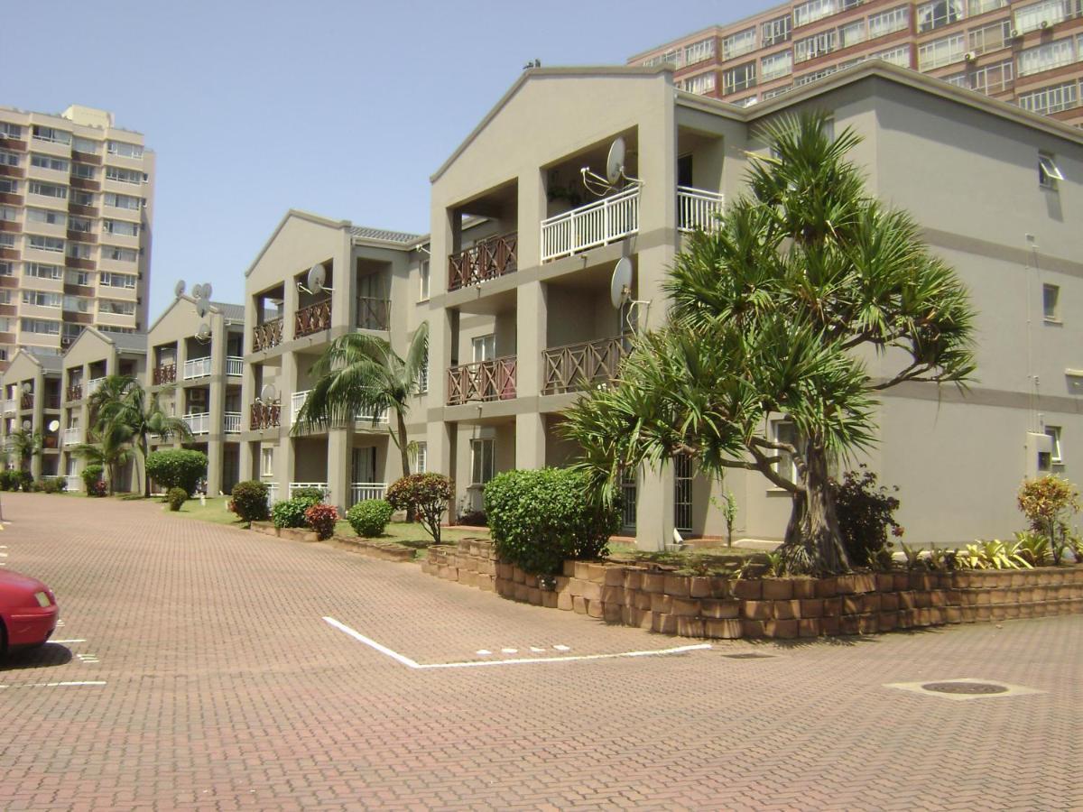 North Beach Durban Apartments ภายนอก รูปภาพ