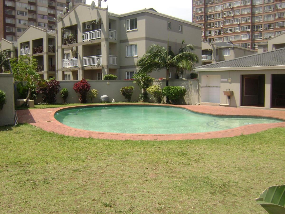 North Beach Durban Apartments ภายนอก รูปภาพ