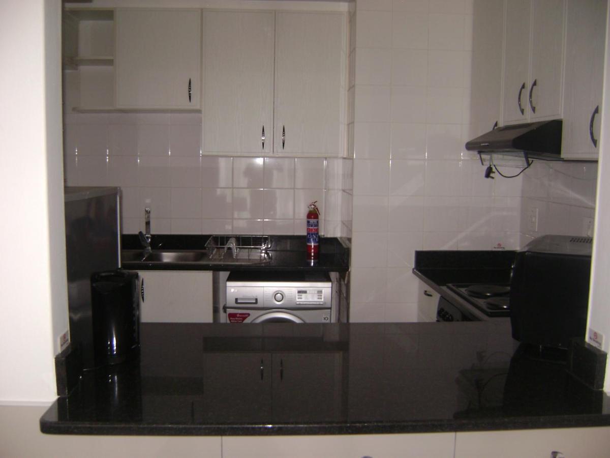 North Beach Durban Apartments ภายนอก รูปภาพ