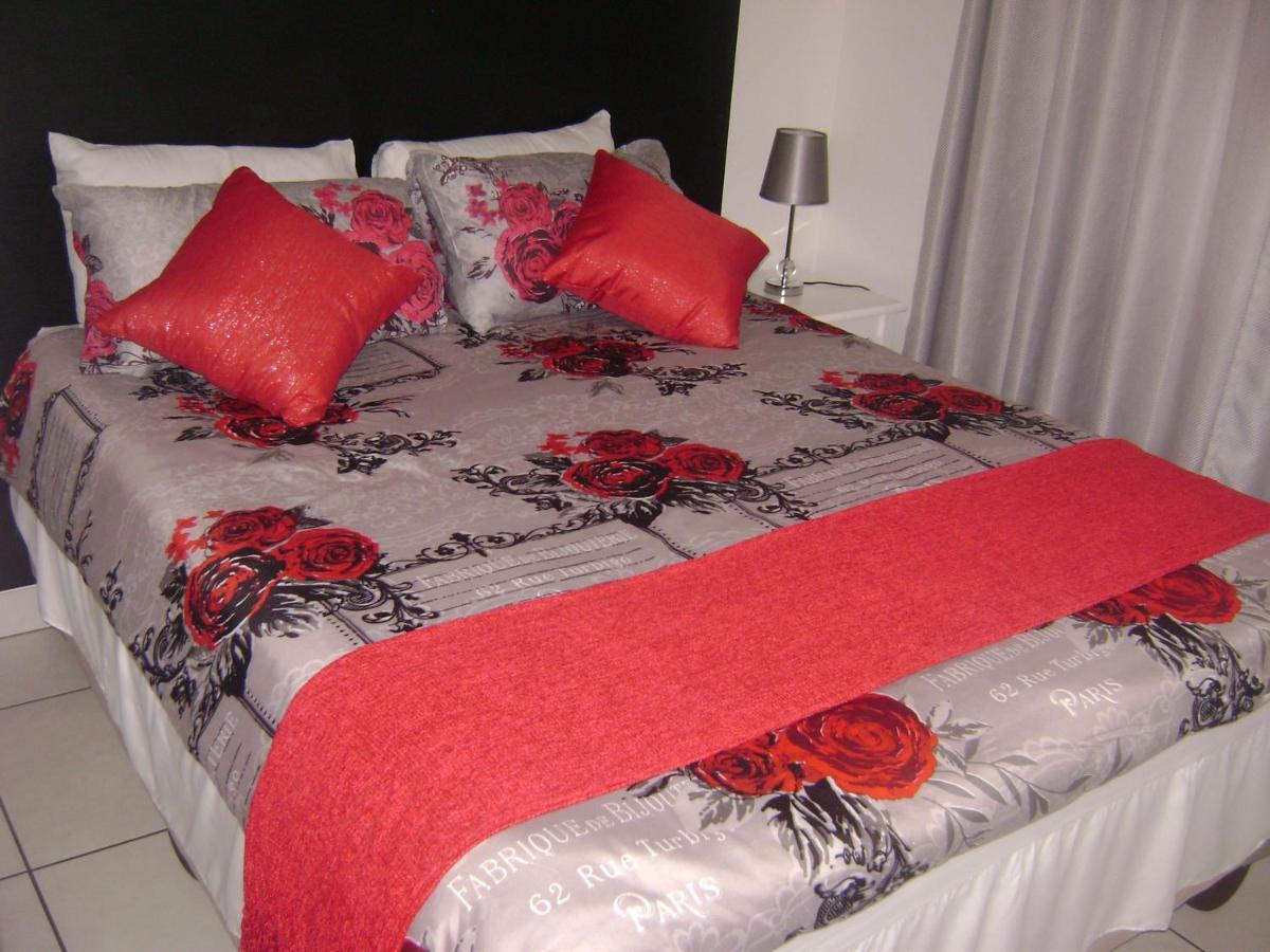 North Beach Durban Apartments ภายนอก รูปภาพ
