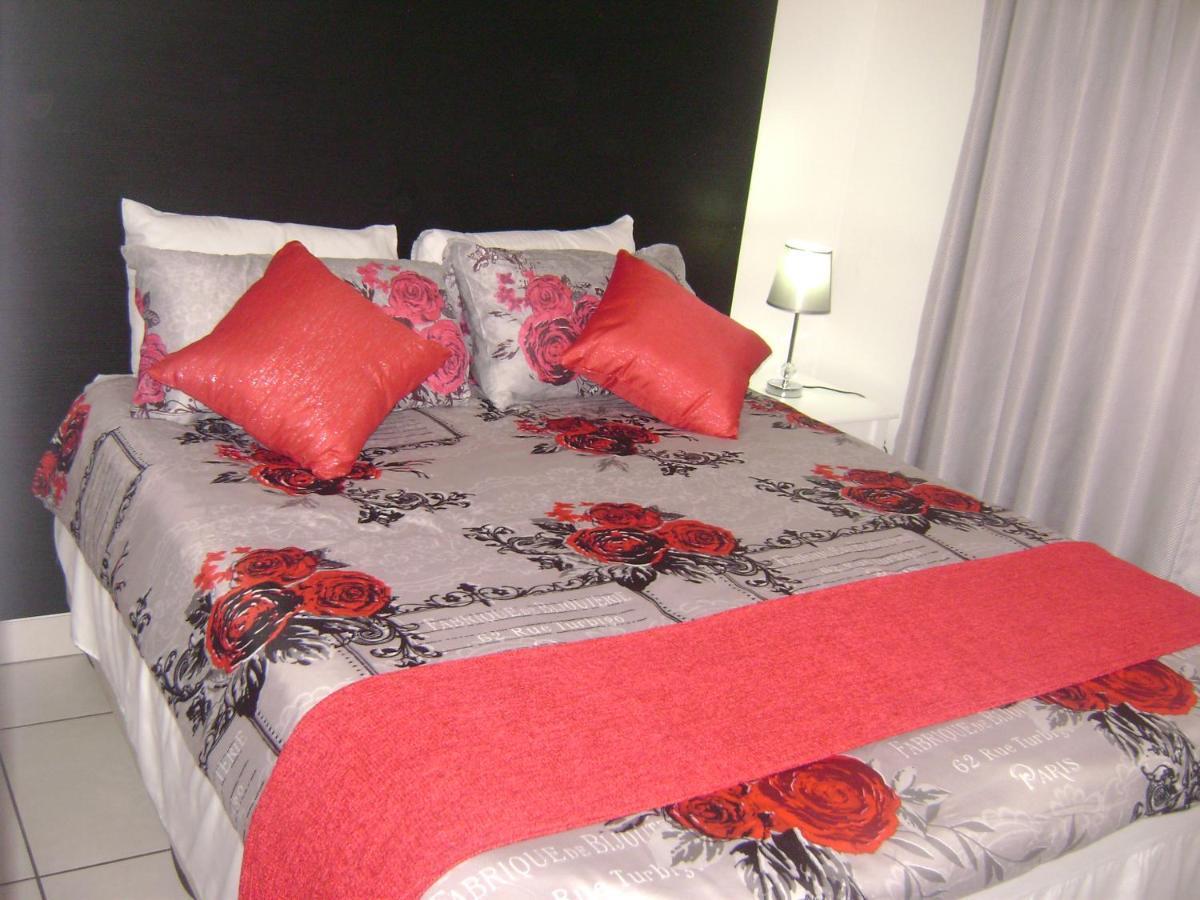 North Beach Durban Apartments ภายนอก รูปภาพ
