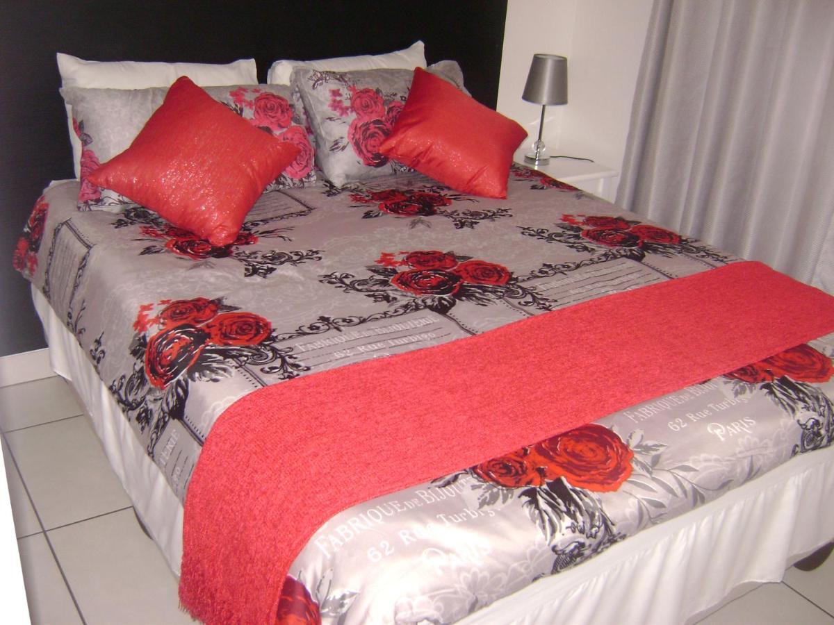 North Beach Durban Apartments ภายนอก รูปภาพ