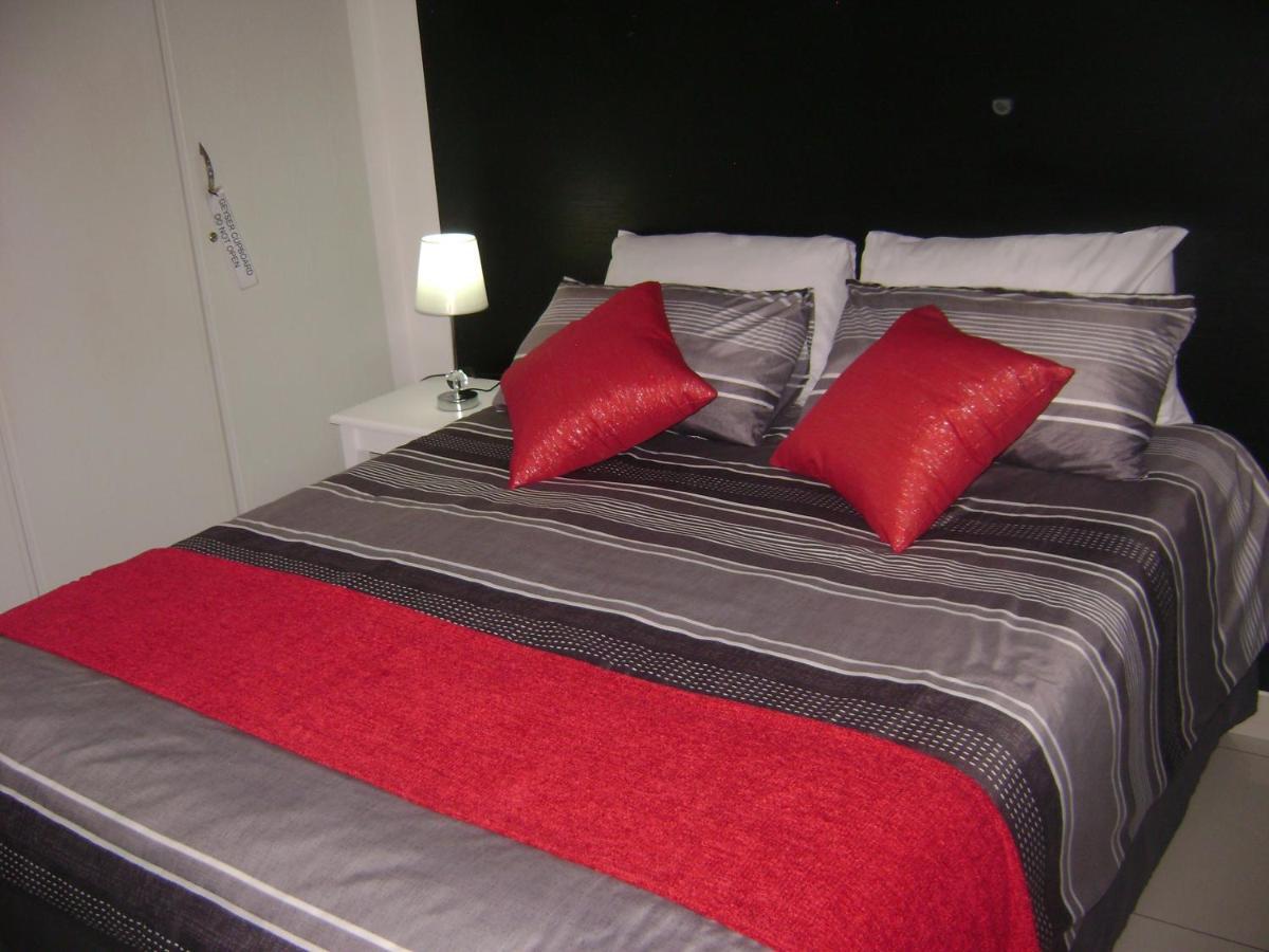 North Beach Durban Apartments ภายนอก รูปภาพ