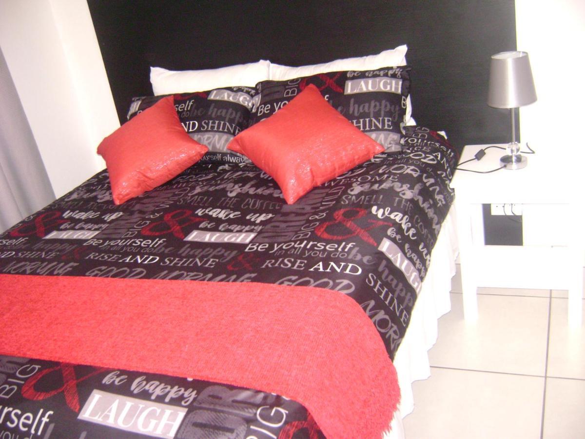 North Beach Durban Apartments ภายนอก รูปภาพ